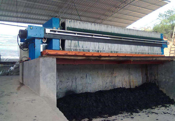 板框式壓濾機(jī)實(shí)拍